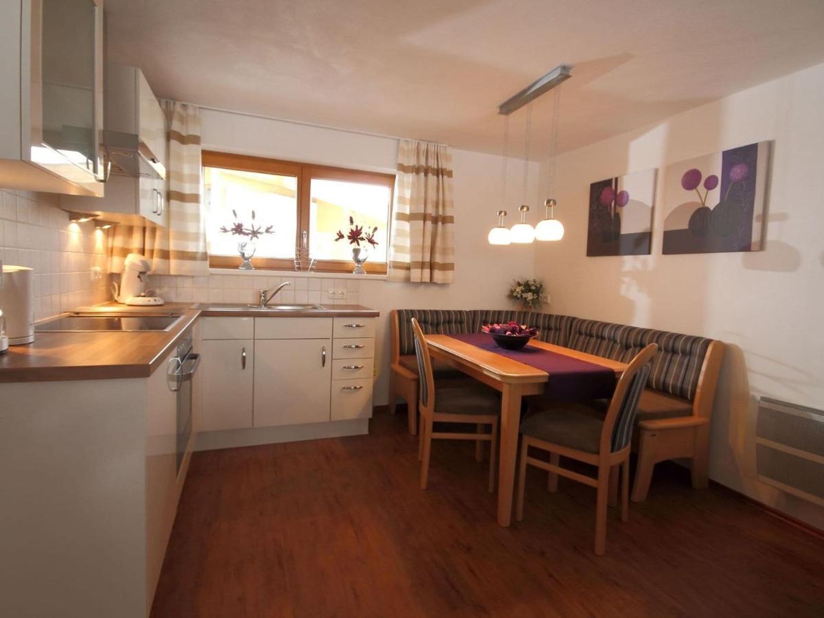 Boutique Apartment In Brixen With Mountain View 布利克森塔勒 外观 照片