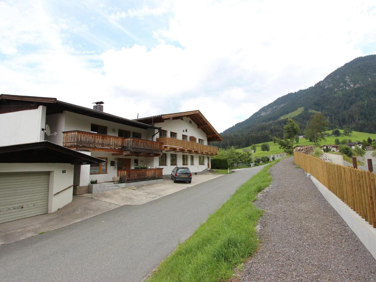 Boutique Apartment In Brixen With Mountain View 布利克森塔勒 外观 照片