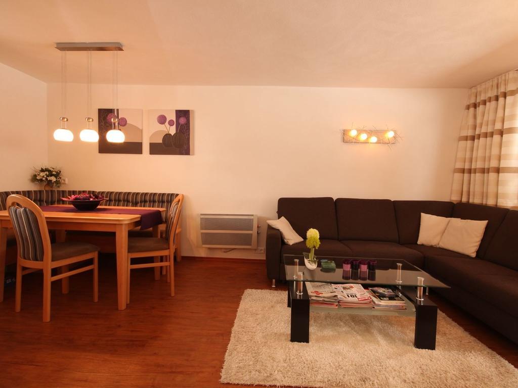 Boutique Apartment In Brixen With Mountain View 布利克森塔勒 外观 照片